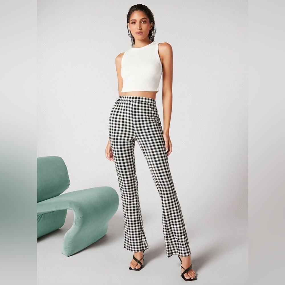 Gingham High Rise Flare Black and White Pants